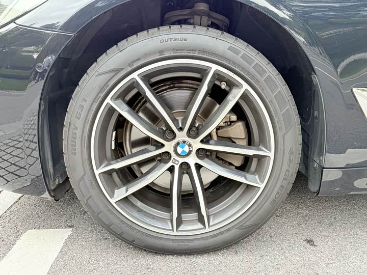 Фото 5 - BMW 5 Series