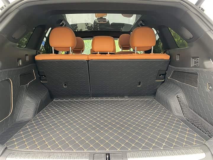 Фото 2 - XPeng G9