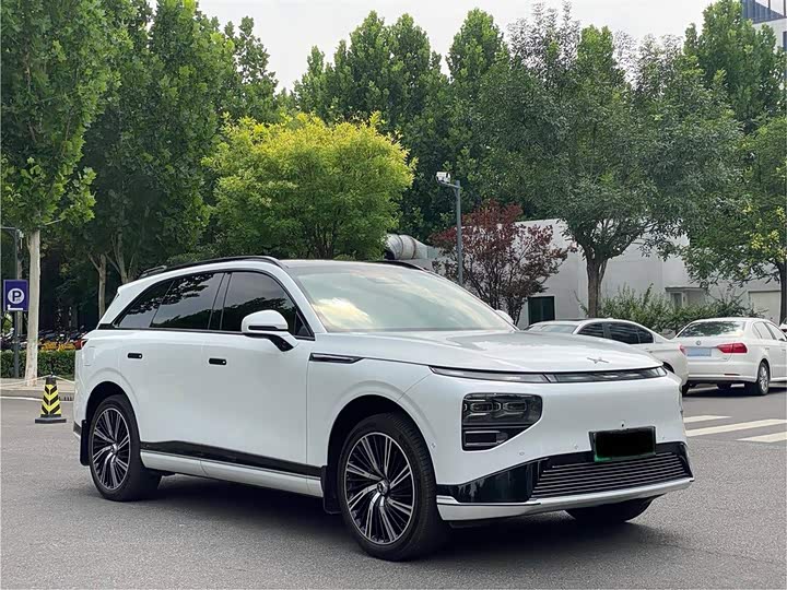 Фото 6 - XPeng G9