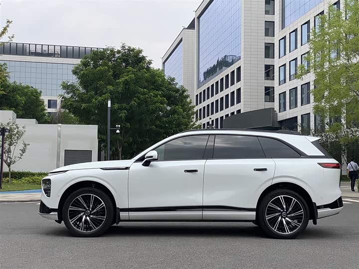 Фото 7 - XPeng G9