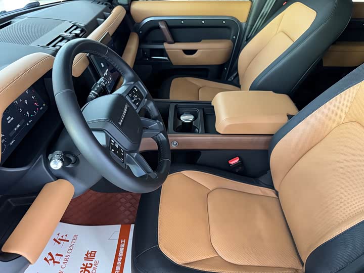 Фото 7 - Land Rover Defender