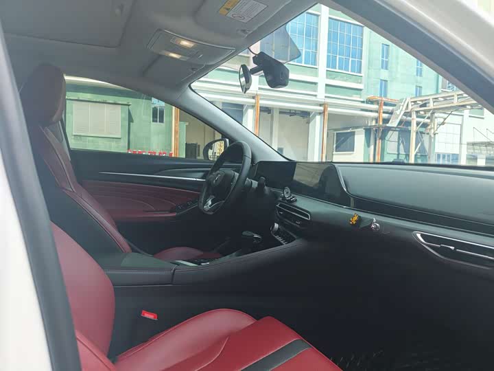 Фото 9 - Changan Eado Plus