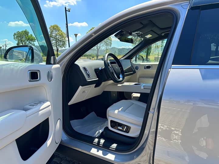 Фото 5 - LiXiang L9