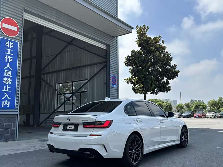 Фото 6 - BMW 3 Series