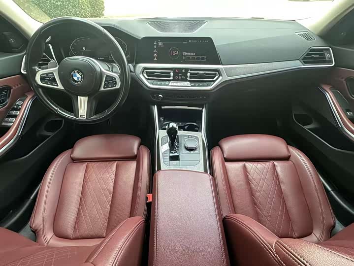 Фото 9 - BMW 3 Series