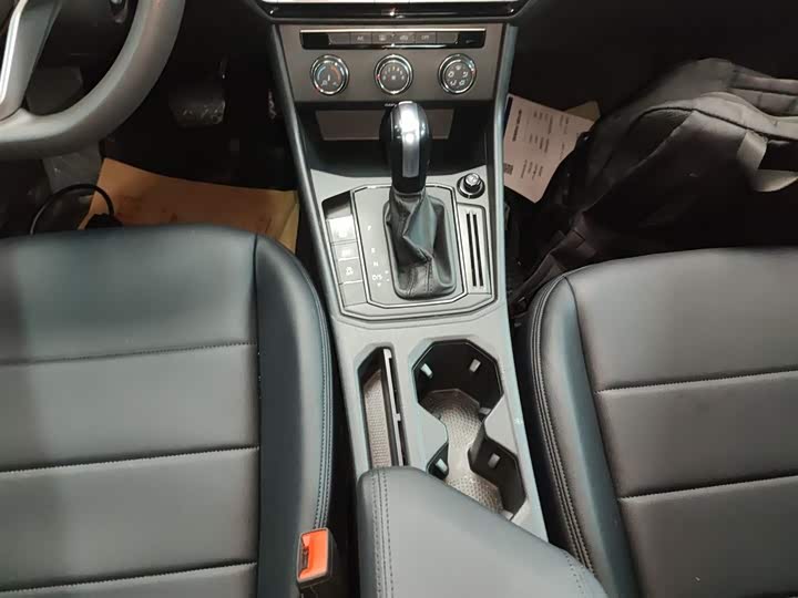 Фото 14 - Volkswagen Lavida