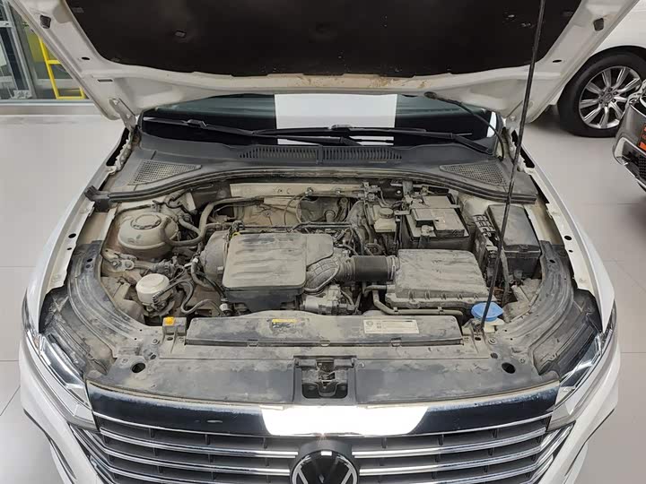 Фото 20 - Volkswagen Lavida