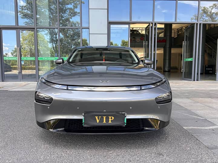 Фото 3 - XPeng P7