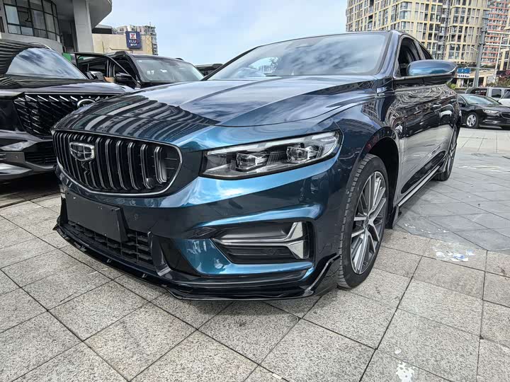 Фото 1 - Geely Preface