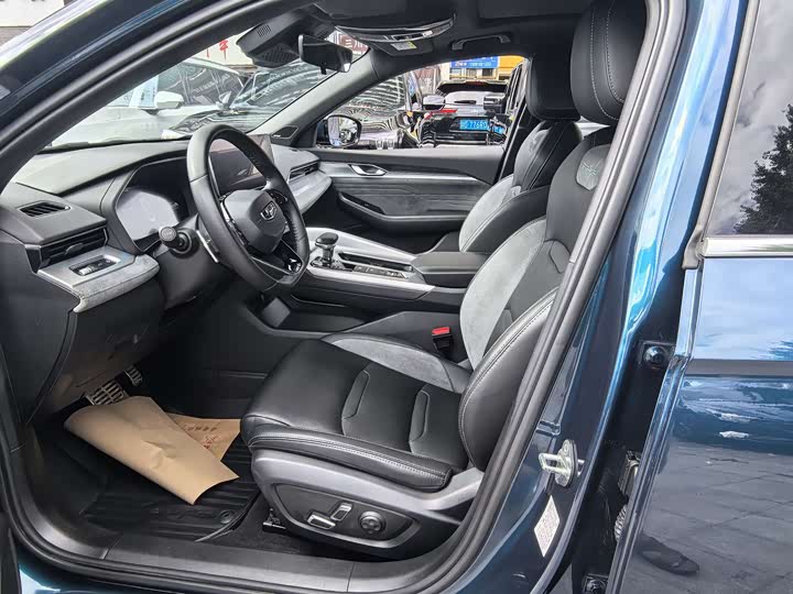 Фото 5 - Geely Preface