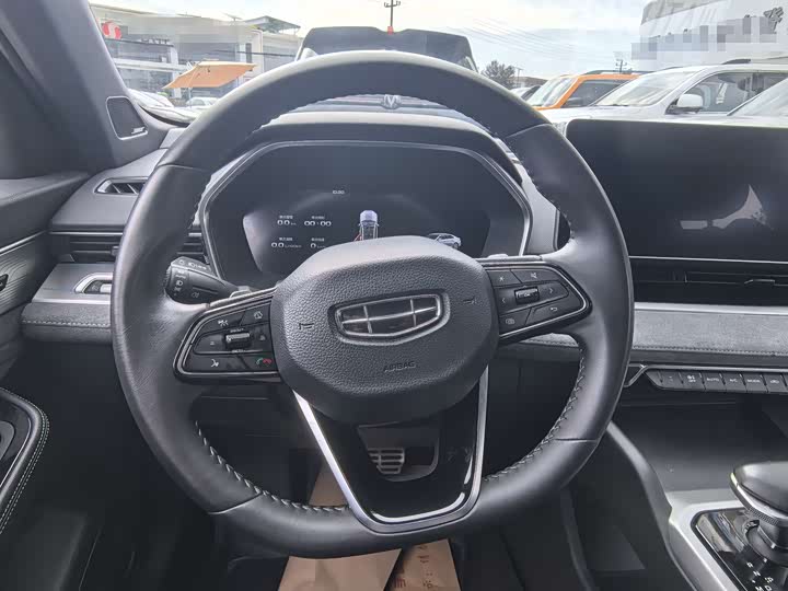 Фото 7 - Geely Preface