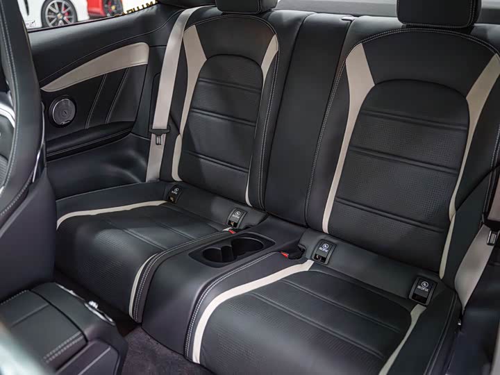 Фото 12 - Mercedes-Benz C-Class AMG