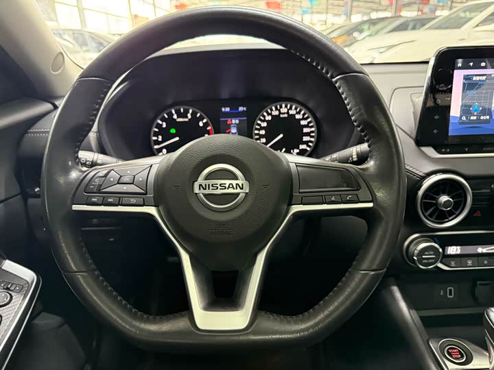 Фото 14 - Nissan Sylphy