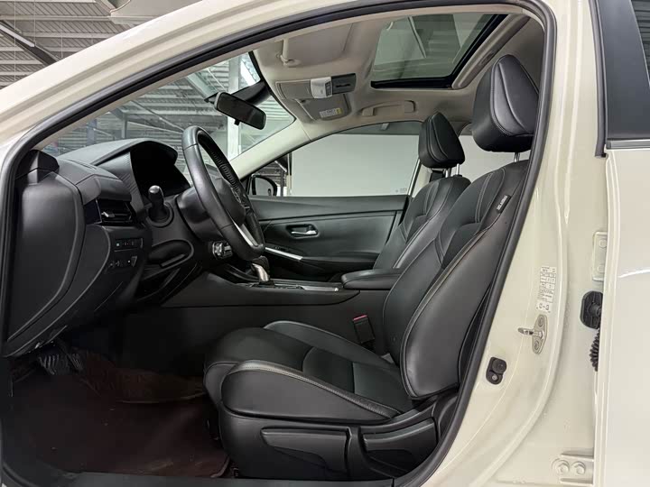 Фото 7 - Nissan Sylphy