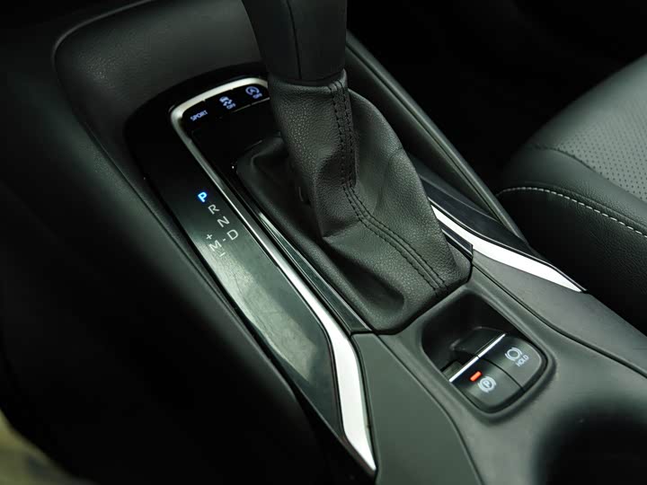 Фото 14 - Toyota Levin