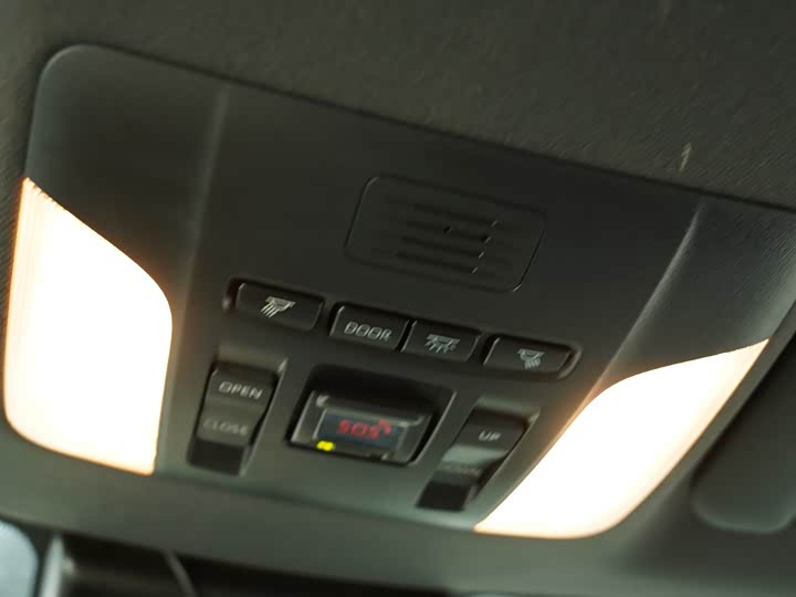 Фото 16 - Toyota Levin