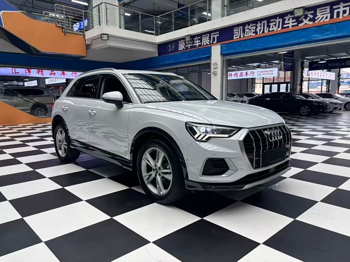 Фото 3 - Audi Q3