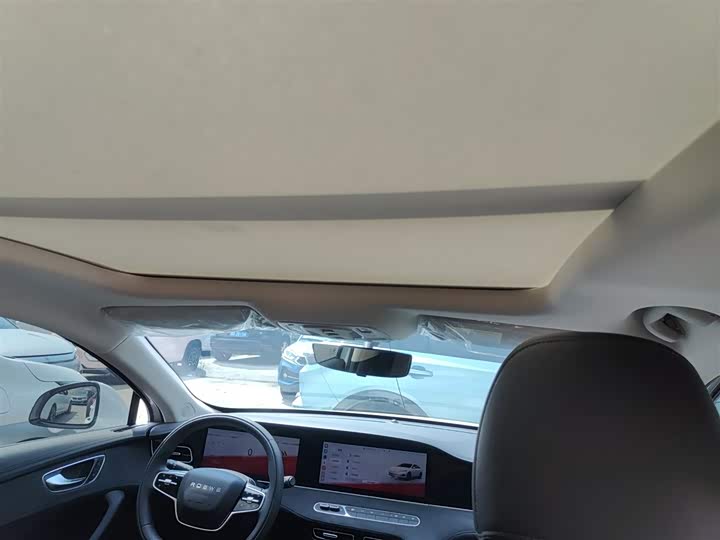 Фото 17 - Roewe D7