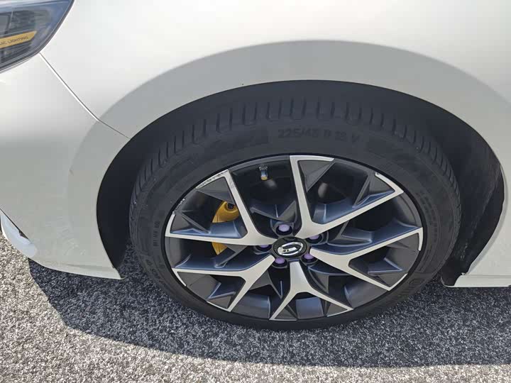 Фото 10 - GAC Trumpchi Empow R