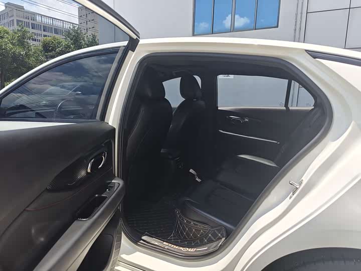 Фото 6 - GAC Trumpchi Empow R