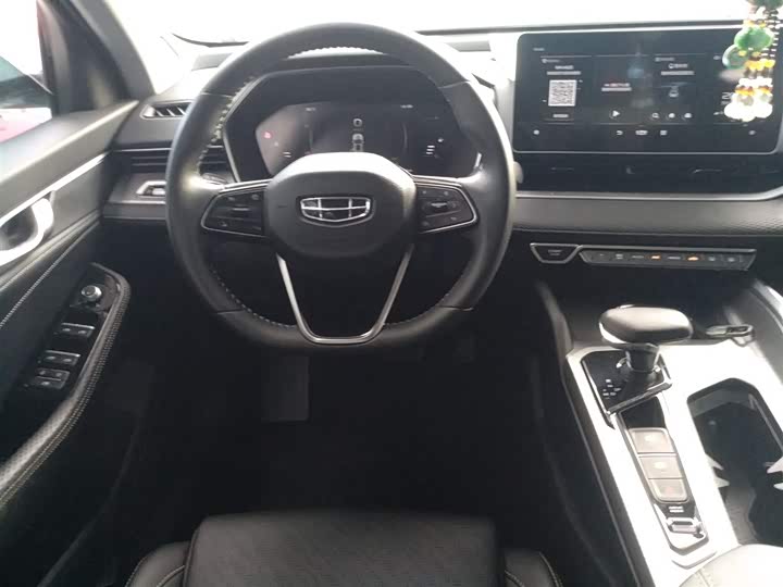 Фото 11 - Geely Preface