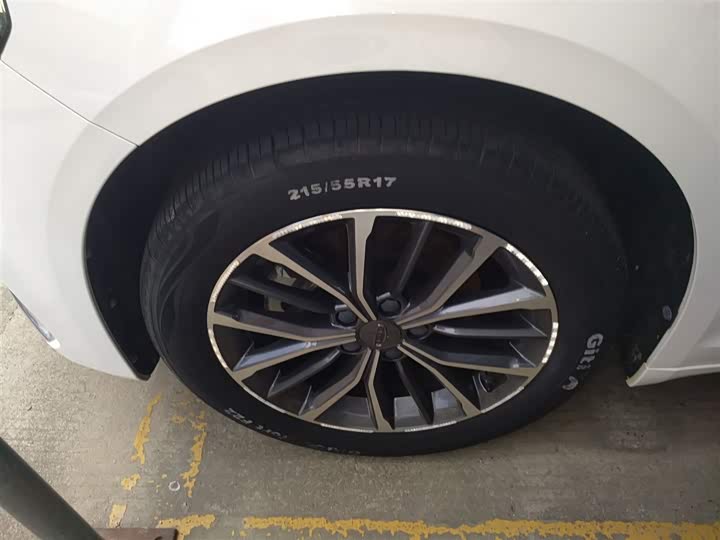 Фото 23 - Geely Preface