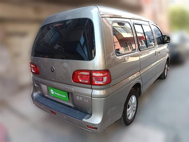 Фото 29 - Dongfeng Forthing Lingzhi M5