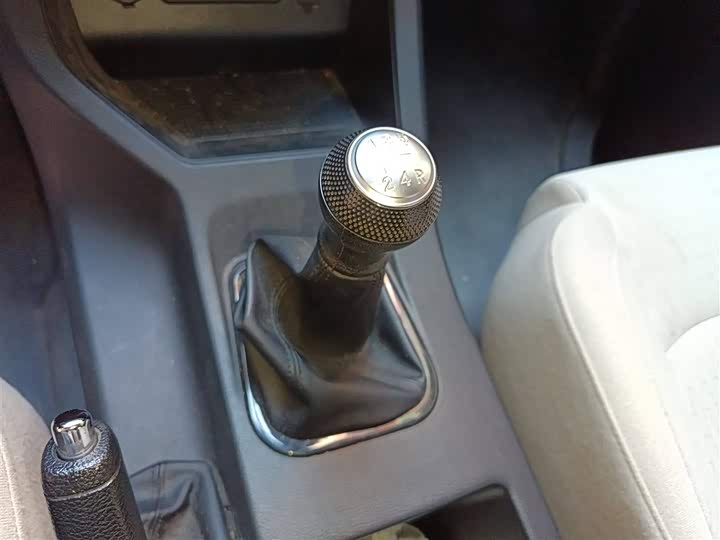 Фото 7 - Dongfeng Forthing Lingzhi M5