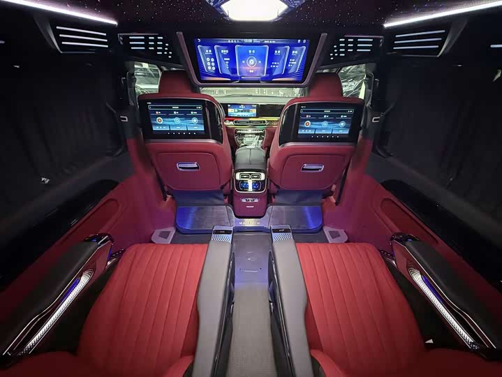 Фото 15 - Mercedes-Benz Vito