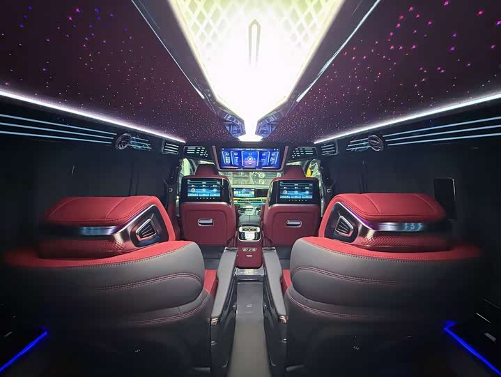 Фото 17 - Mercedes-Benz Vito