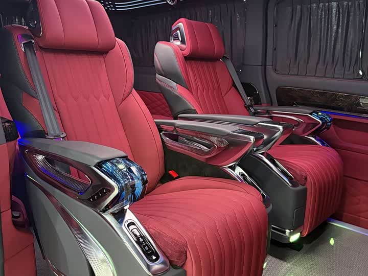 Фото 8 - Mercedes-Benz Vito