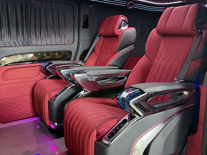 Фото 9 - Mercedes-Benz Vito