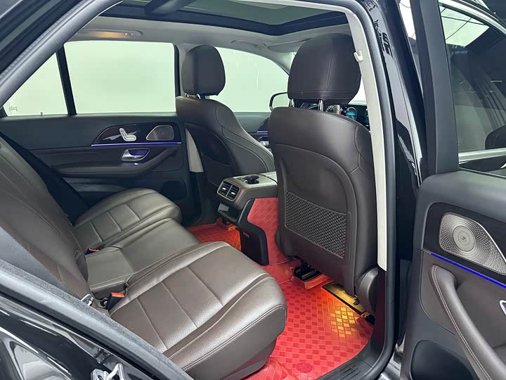 Фото 8 - Mercedes-Benz GLE-Class