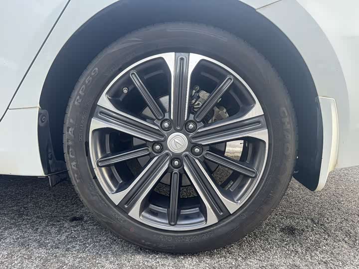 Фото 6 - Changan Raeton CC