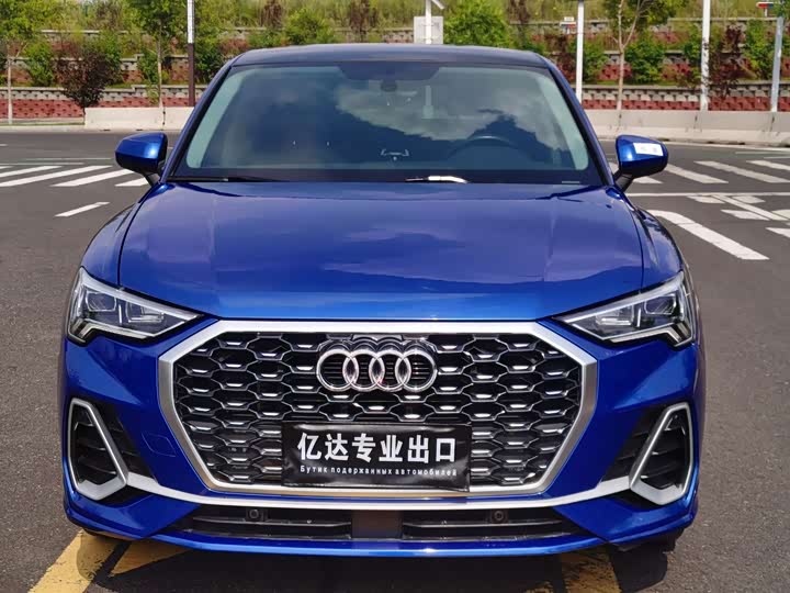 Фото 2 - Audi Q3 Sportback