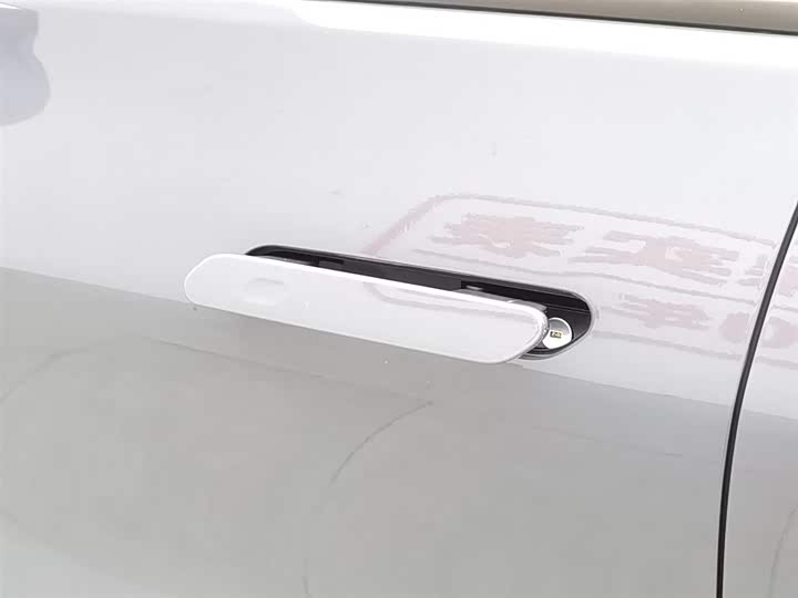 Фото 18 - Ford Mondeo