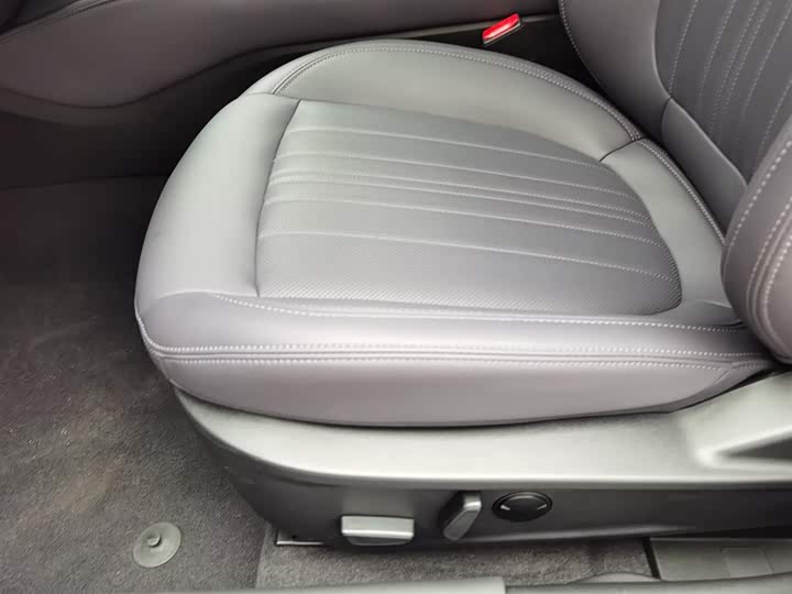 Фото 20 - Ford Mondeo