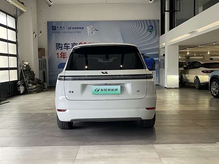 Фото 8 - LiXiang L9