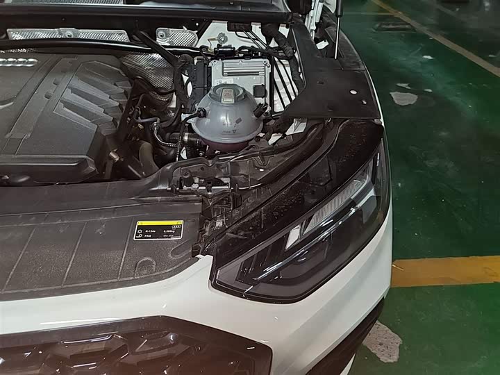 Фото 22 - Audi Q5L Sportback