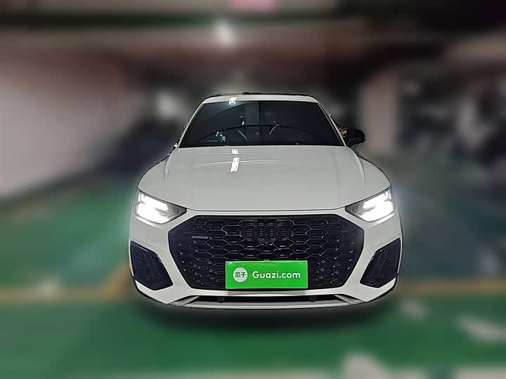 Фото 24 - Audi Q5L Sportback