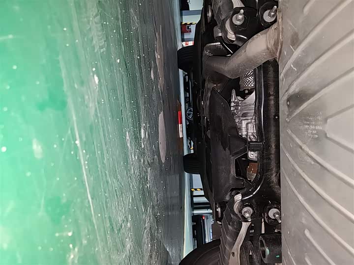 Фото 25 - Audi Q5L Sportback