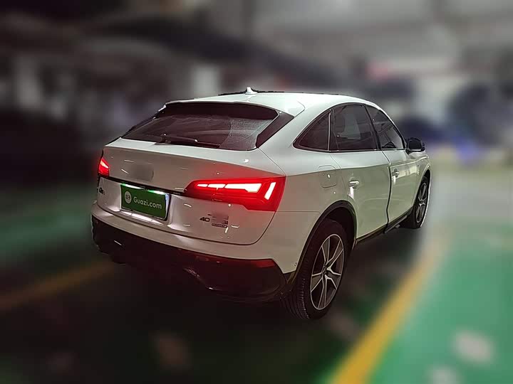 Фото 29 - Audi Q5L Sportback