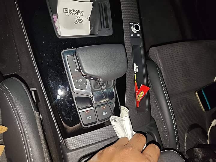 Фото 7 - Audi Q5L Sportback