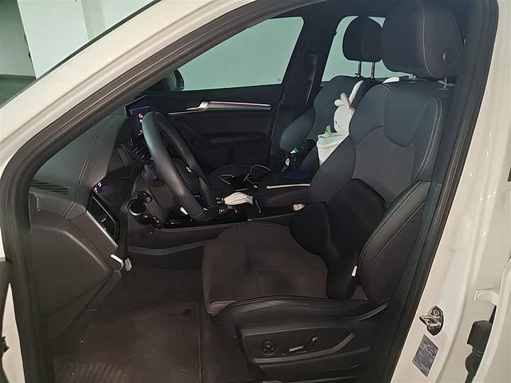 Фото 8 - Audi Q5L Sportback