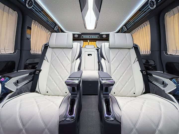 Фото 14 - Mercedes-Benz Vito