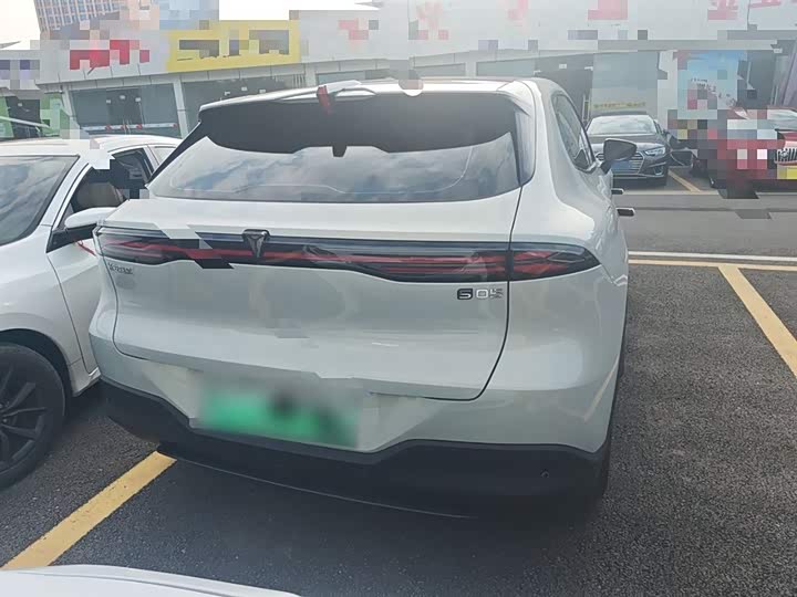 Фото 14 - Changan Deepal S05