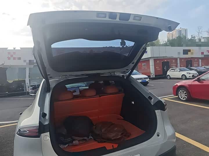 Фото 17 - Changan Deepal S05