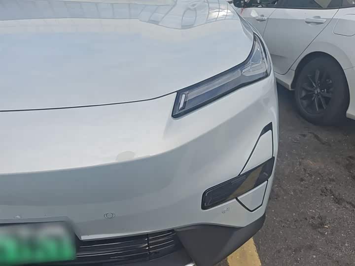 Фото 3 - Changan Deepal S05