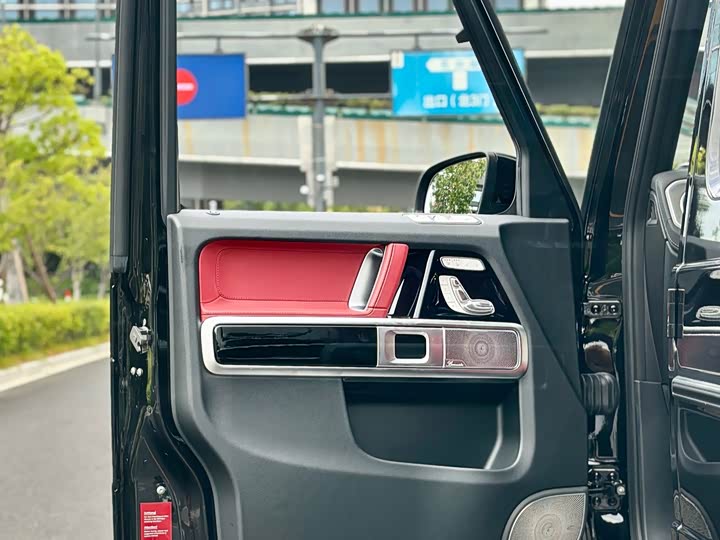 Фото 11 - Mercedes-Benz G-Class AMG