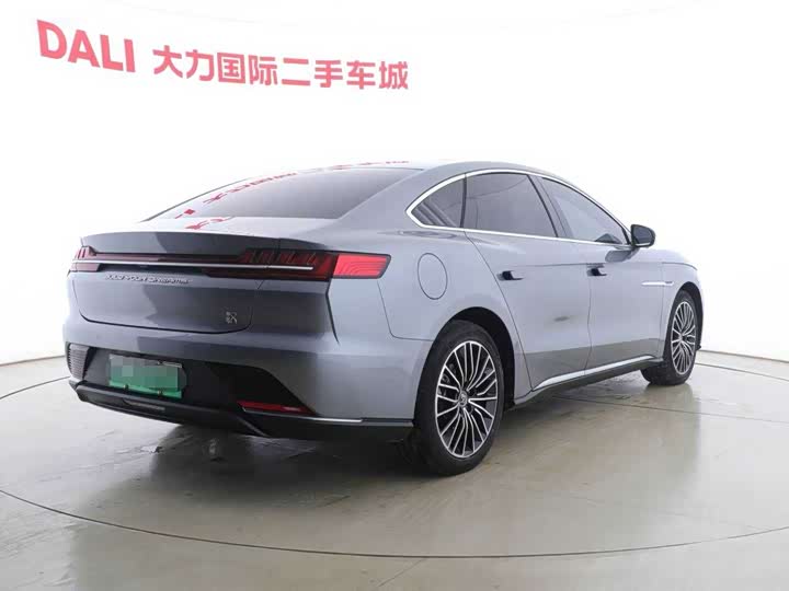 Фото 12 - BYD Han